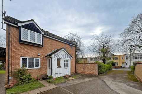 undefined, Padcroft Road, West Drayton, UB7
