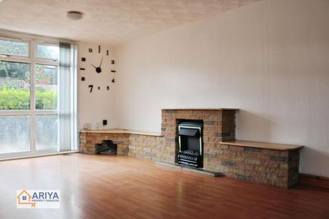 3 bedroom end of terrace house for sale, Selkirk Road, Rushey Mead, Leicester LE4