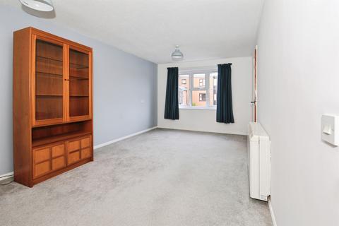 undefined, Lincoln Gate, Peterborough