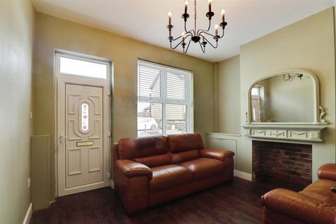 2 bedroom house to rent, High Street, Halmer End, Stoke-On-Trent