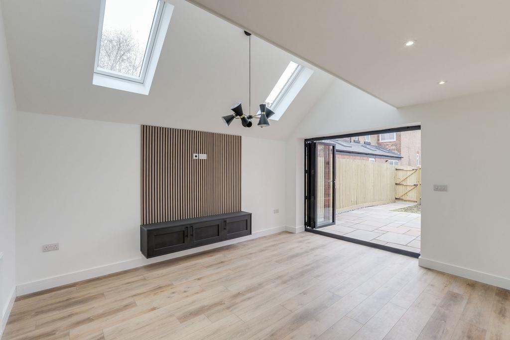 Open Plan Living/Kitchen Area