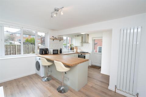 undefined, Lynwood Avenue, Leeds LS26