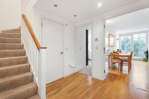 undefined, Enfield Road, London, N1