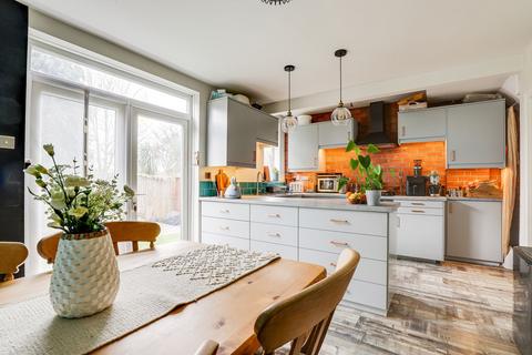undefined, Ashworth Crescent, Nottingham NG3