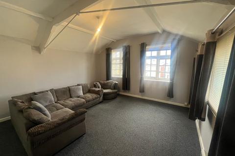 2 bedroom flat to rent, Lichfield Street, Walsall, West Midlands, WS4