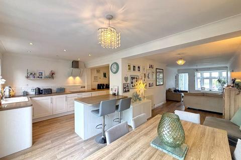 3 bedroom terraced house for sale, Great Lawne, Datchworth