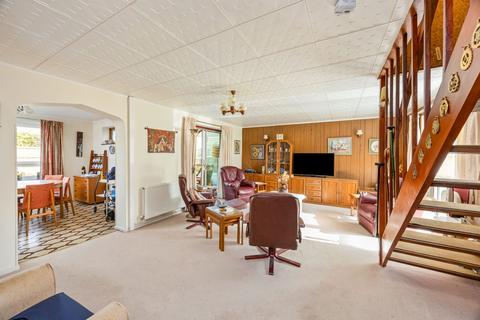 3 bedroom detached house for sale, Wilmington Close, Hassocks, West Sussex, BN6 8QB