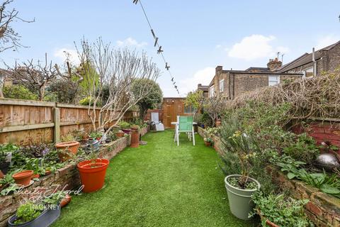 undefined, Ashenden Road, London E5