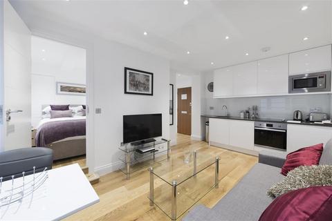 1 bedroom flat for sale, Nell Gwynn House, Sloane Avenue, SW3