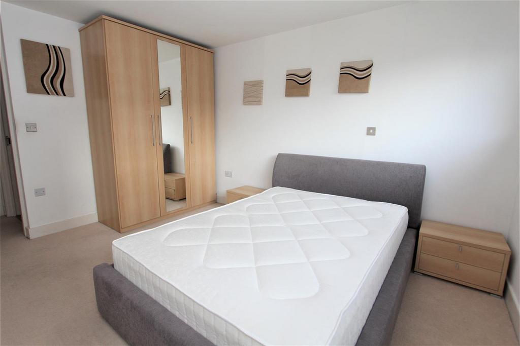 Bedroom 2 .jpg