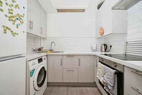 1 bedroom flat for sale, Cobbett Road, Southampton