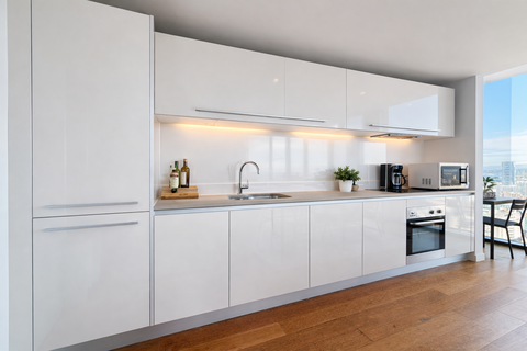 2 bedroom flat to rent, Beetham Tower, Deansgate, M3 4LT