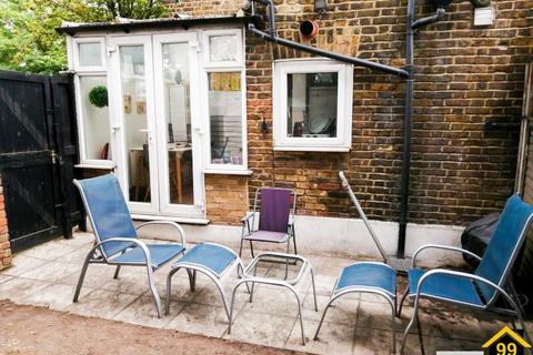 undefined, Farmdale Road, East Greenwich, LONDON, SE10