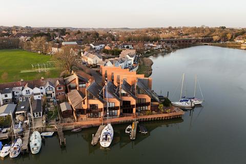 3 bedroom townhouse for sale, SWAN QUAY, BATH LANE, FAREHAM