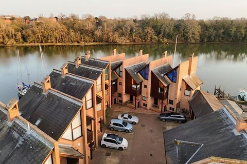 3 bedroom townhouse for sale, SWAN QUAY, BATH LANE, FAREHAM