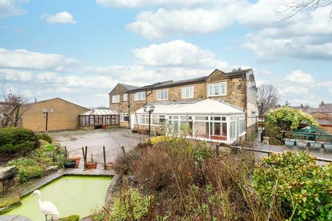 4 bedroom semi-detached house for sale - Intake House, Marlbeck Close, Honley, HD9