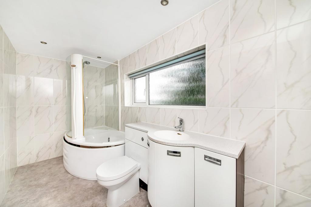 Bedroom One Ensuite