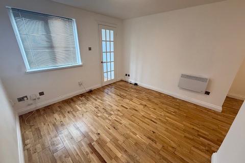 undefined, Craiglee Drive, Cardiff, CF10