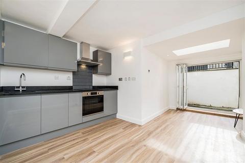 1 bedroom flat to rent, Lee High Road, London SE12