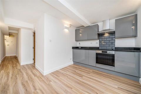 1 bedroom flat to rent, Lee High Road, London SE12