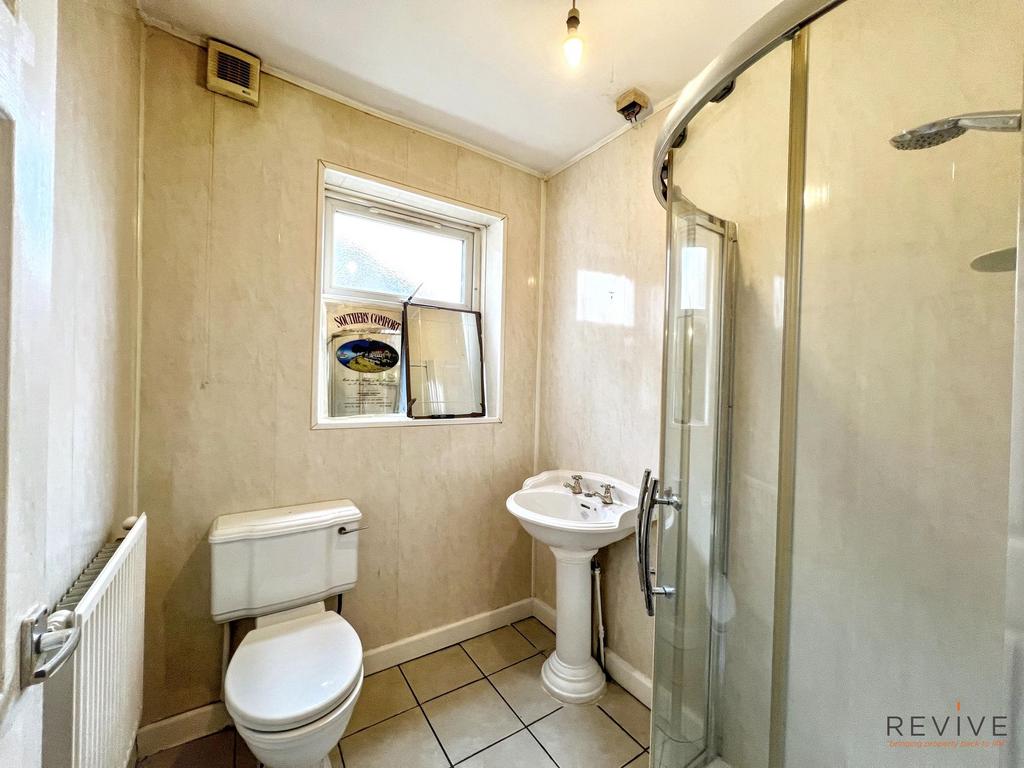 Bathroom 2