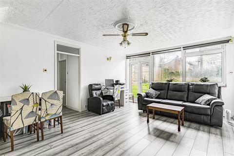 undefined, Cressingham Grove, Sutton