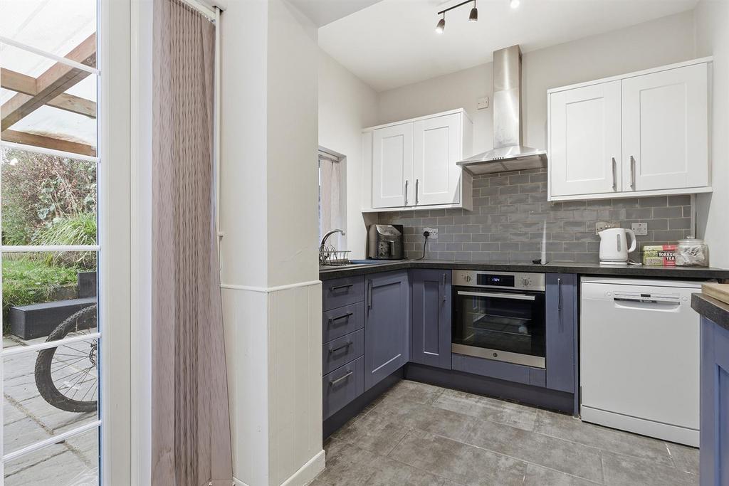 15 Cecil Road, Dronfield 09 297.jpg