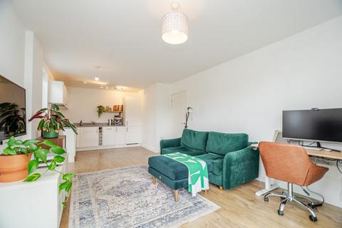 Apartment - Canal Street, Campbell Park, Milton Keynes, MK9