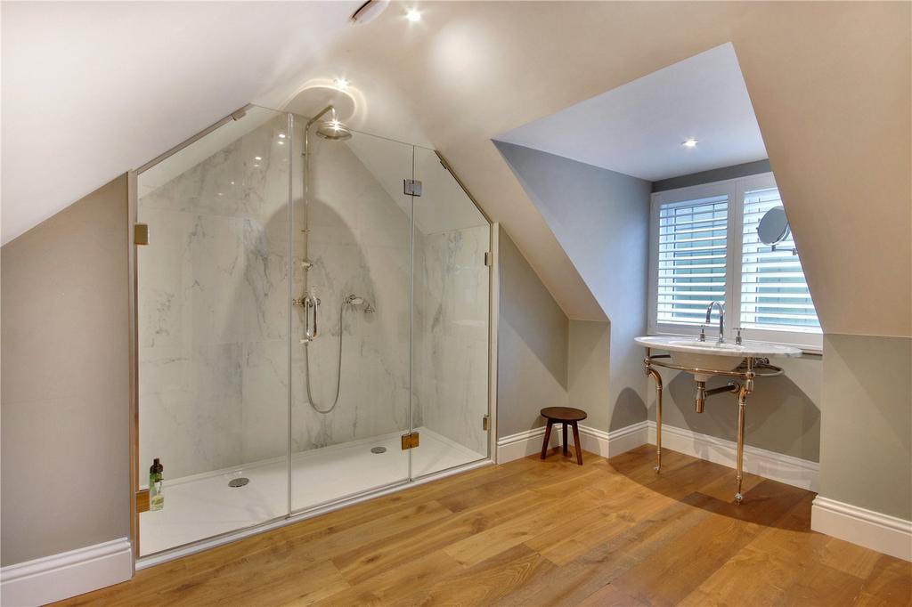 En Suite Shower Room