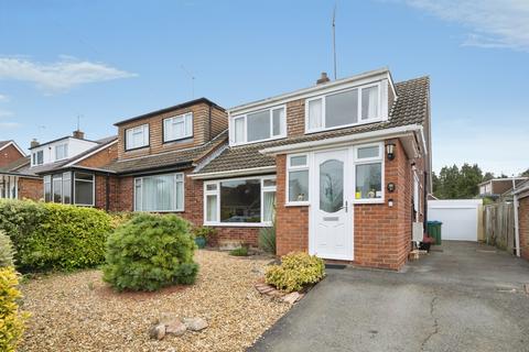 2 bedroom semi-detached bungalow for sale, Woodlands Crescent, Buckingham