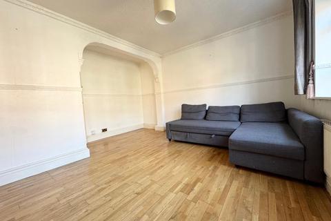 2 bedroom flat to rent, Estelle Road, Belsize Park, NW3