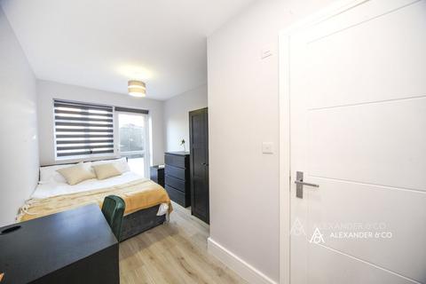 1 bedroom in a house share to rent, Benning Avenue, Bedfordshire LU6