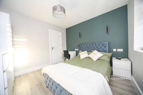 1 bedroom in a house share to rent, Benning Avenue, Bedfordshire LU6