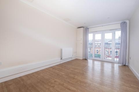 undefined, Heath Road Twickenham TW1