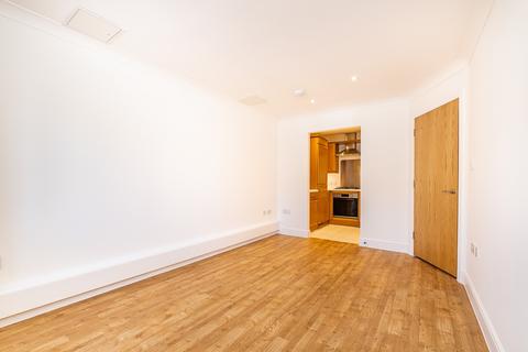 undefined, Heath Road Twickenham TW1