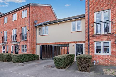 2 bedroom terraced house for sale - Cinder Lane, Castleford, Wakefield