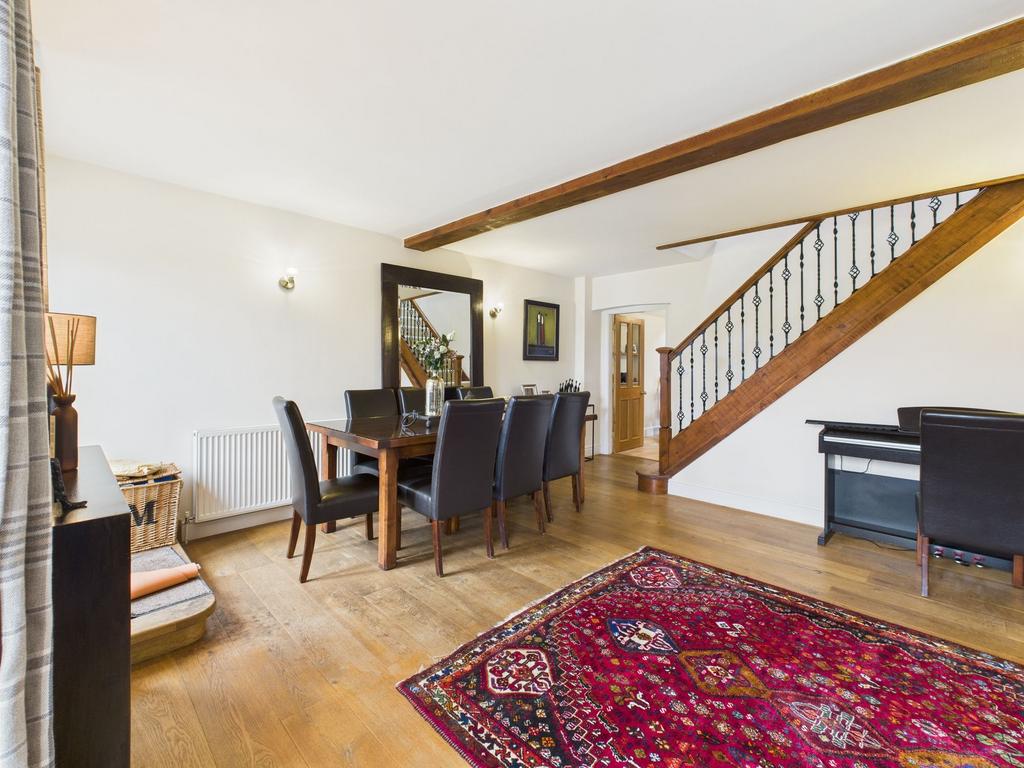 Sitting/Dining Room
