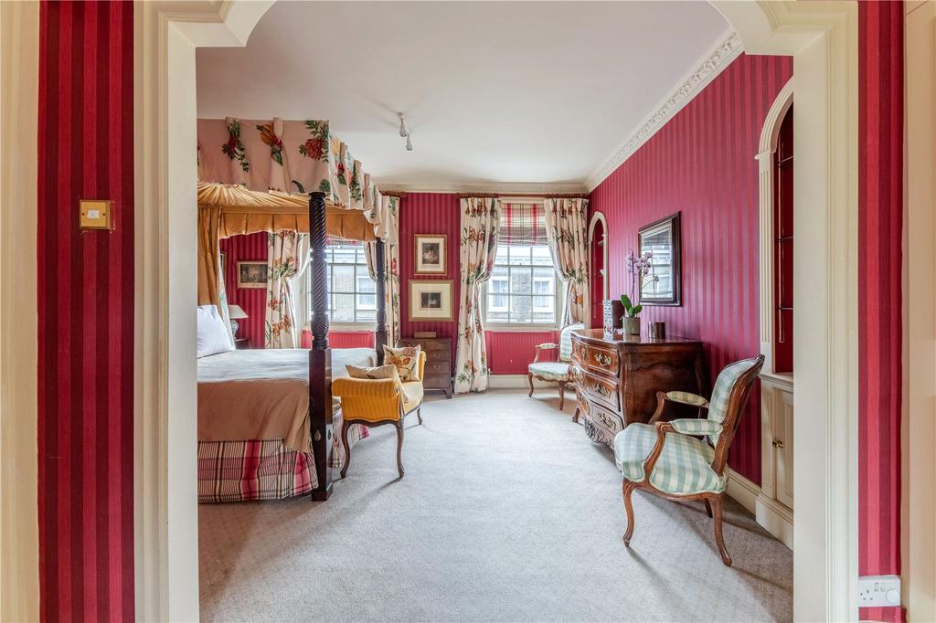 Principal Bedroom