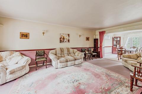 3 bedroom detached house for sale, Rusper Road, Crawley