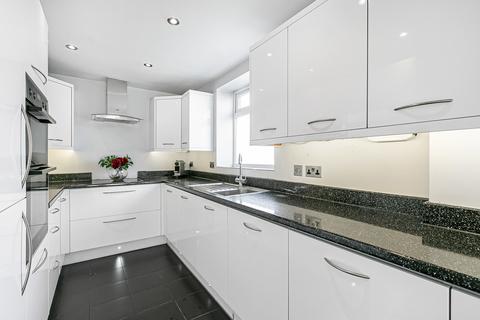 3 bedroom end of terrace house for sale, Brooklands Terrace, Green Street, Sunbury-on-Thames, Surrey, TW16