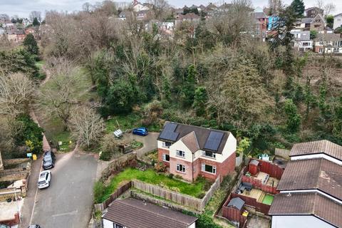 4 bedroom detached house for sale, Kensington Place, Newport NP19