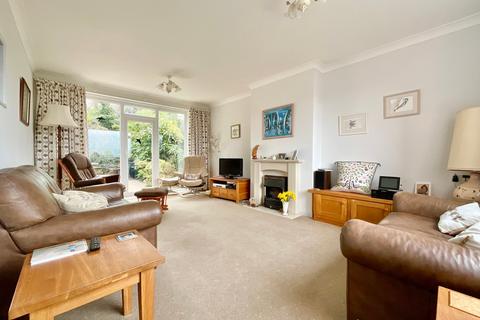 4 bedroom detached house for sale, Kensington Place, Newport NP19