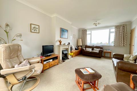 4 bedroom detached house for sale, Kensington Place, Newport NP19