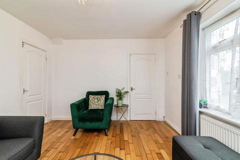 4 bedroom semi-detached house for sale, Broxtowe Lane, Nottingham