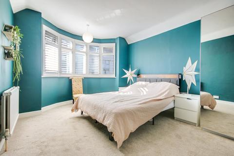 4 bedroom detached house for sale, Christopher Road, East Grinstead, RH19