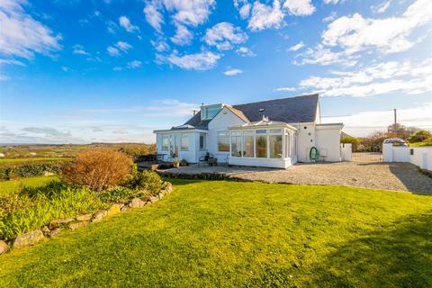 undefined, Meaver Road, Mullion TR12