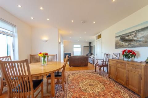 undefined, Meaver Road, Mullion TR12
