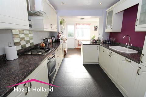 undefined, Azalea Drive, Swanley