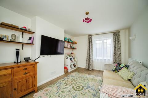 undefined, Sandy Lane, Hook, United Kingdom, RG27