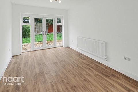 undefined, Longport Close, Hainault